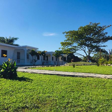 Colina Buena Vista A4 Apartment Jarabacoa Exterior photo